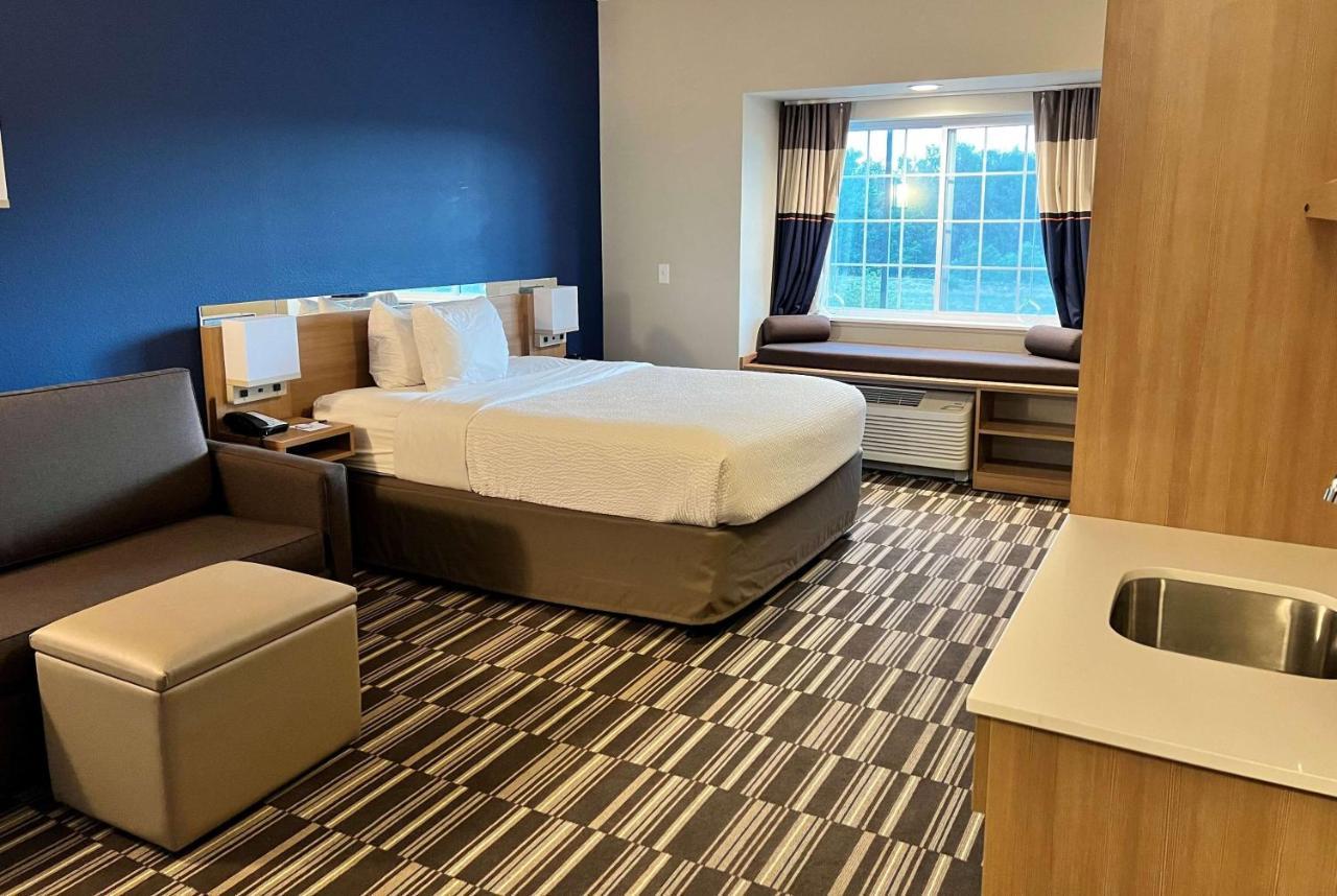 Microtel Inn & Suites By Wyndham Fountain Fort Carson Eksteriør bilde