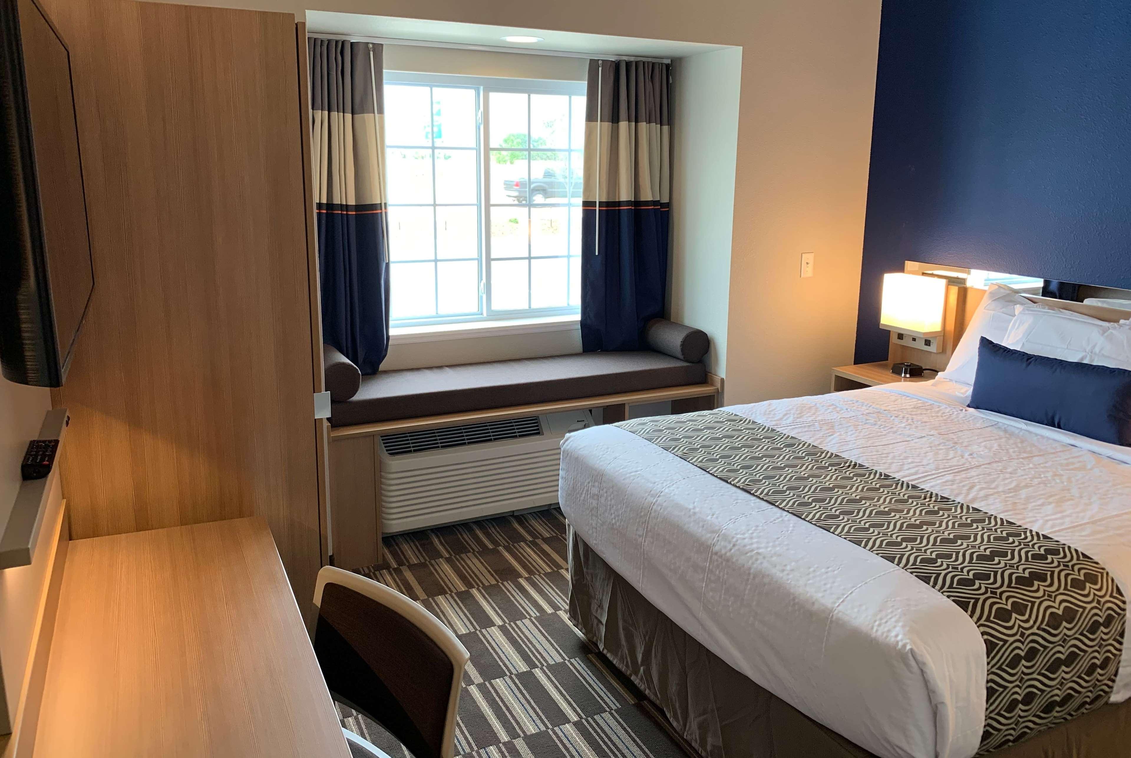 Microtel Inn & Suites By Wyndham Fountain Fort Carson Eksteriør bilde